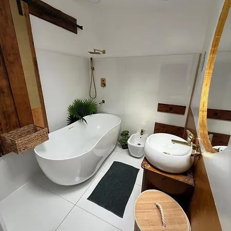 Old Town Penthouse 16 Guests Apartament Bukareszt