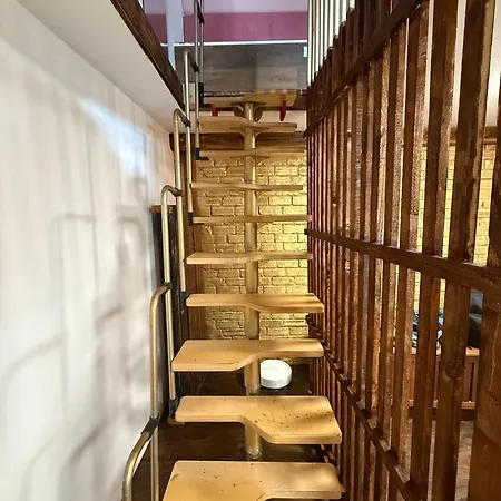 Old Town Penthouse 16 Guests *