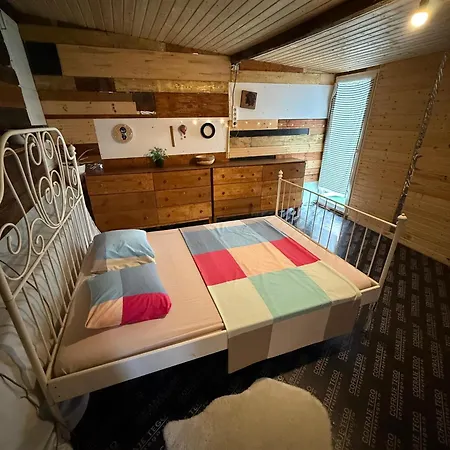 Old Town Penthouse 16 Guests * Bucarest